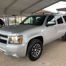 2014 Chevrolet Suburban 1500 LT 4x4