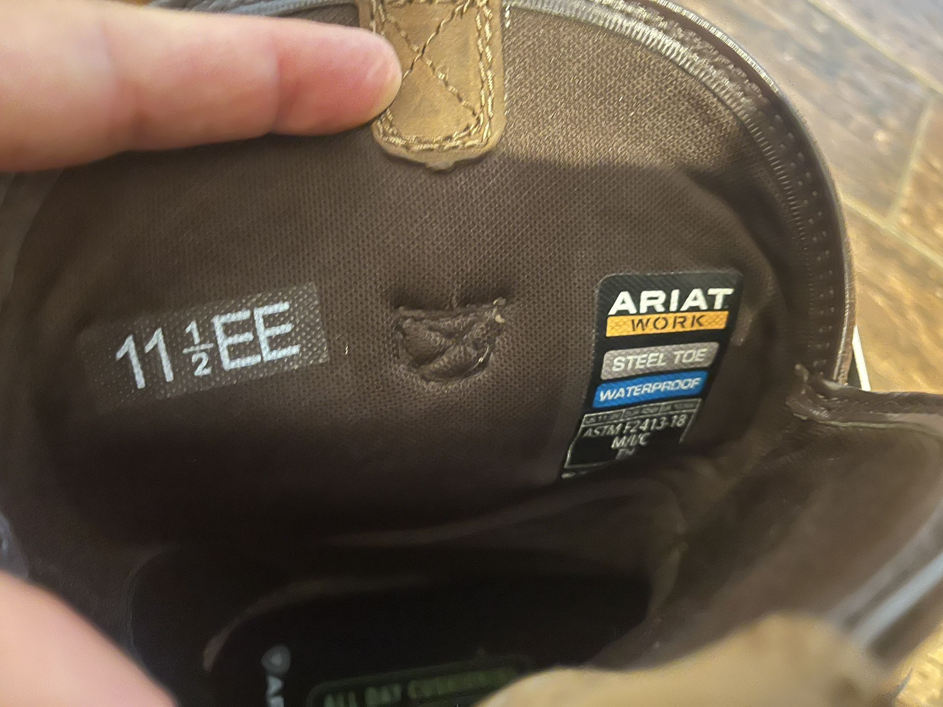 Ariat Work Boots ( Brand New )
