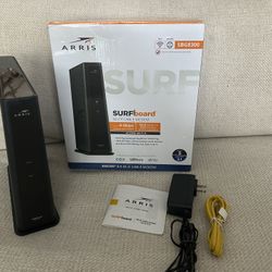  Brand New ARRIS - SURFboard DOCSIS 3.1 Cable Modem & Dual-Band Wi-Fi Router for Xfinity and Cox service tiers - Black