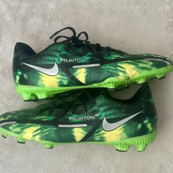 Nike Phantom GT2 Elite SW soccer cleats