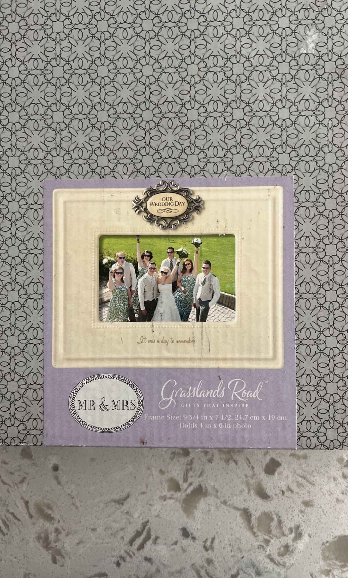 Mr & Mrs Wedding Frame