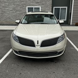 2015 Lincoln MKS