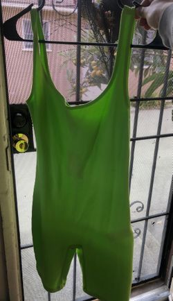 Small bodysuit