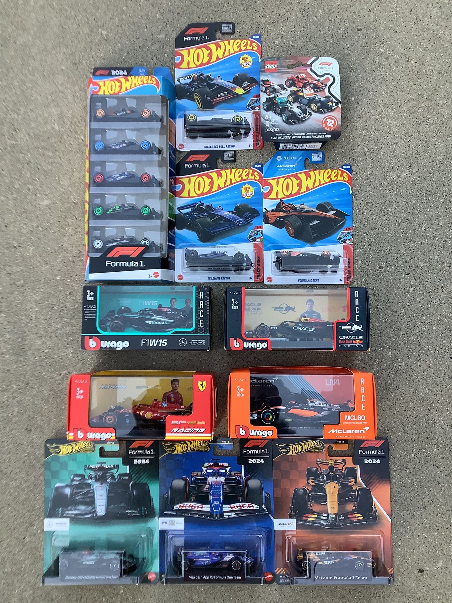 Lot Of 15 New Mixed F1 Hot Wheels + Burago Formula 1 Die Cast Cars (VALENCIA) $10