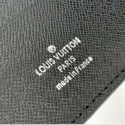Louis Vuitton Bifold Wallet Men’s Black