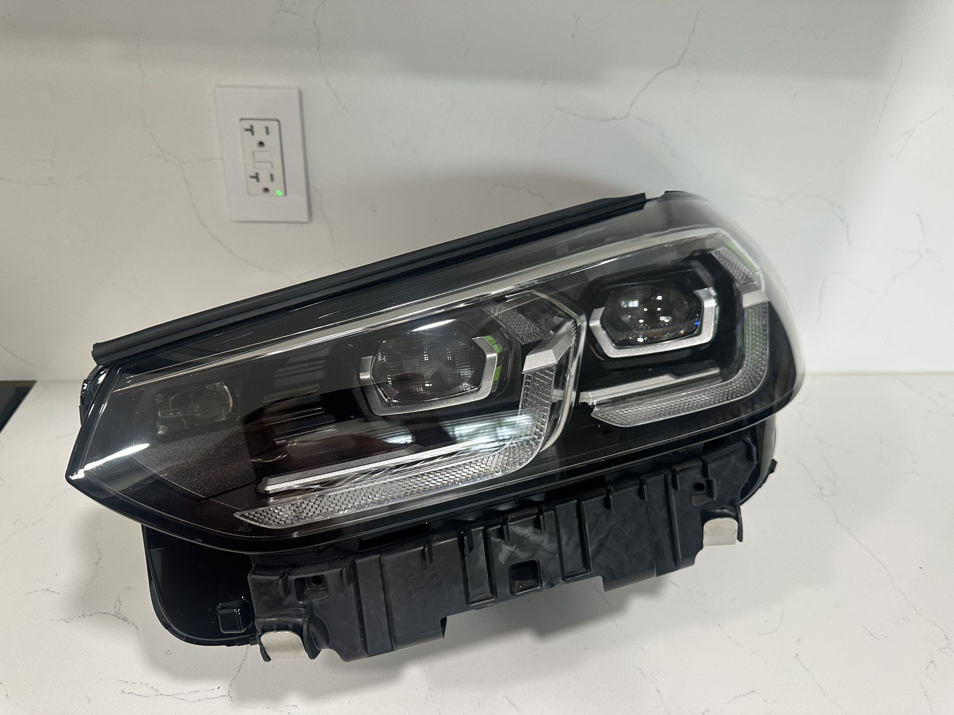 BMW X3 X4 G01 G02 OEM LEFT DRIVER LED HEADLIGHT (CHROME) COMPLETE ASSEMBLY 2022 2023 2024