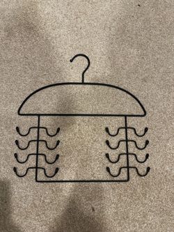 4 tank top/bra holder space saver hangers