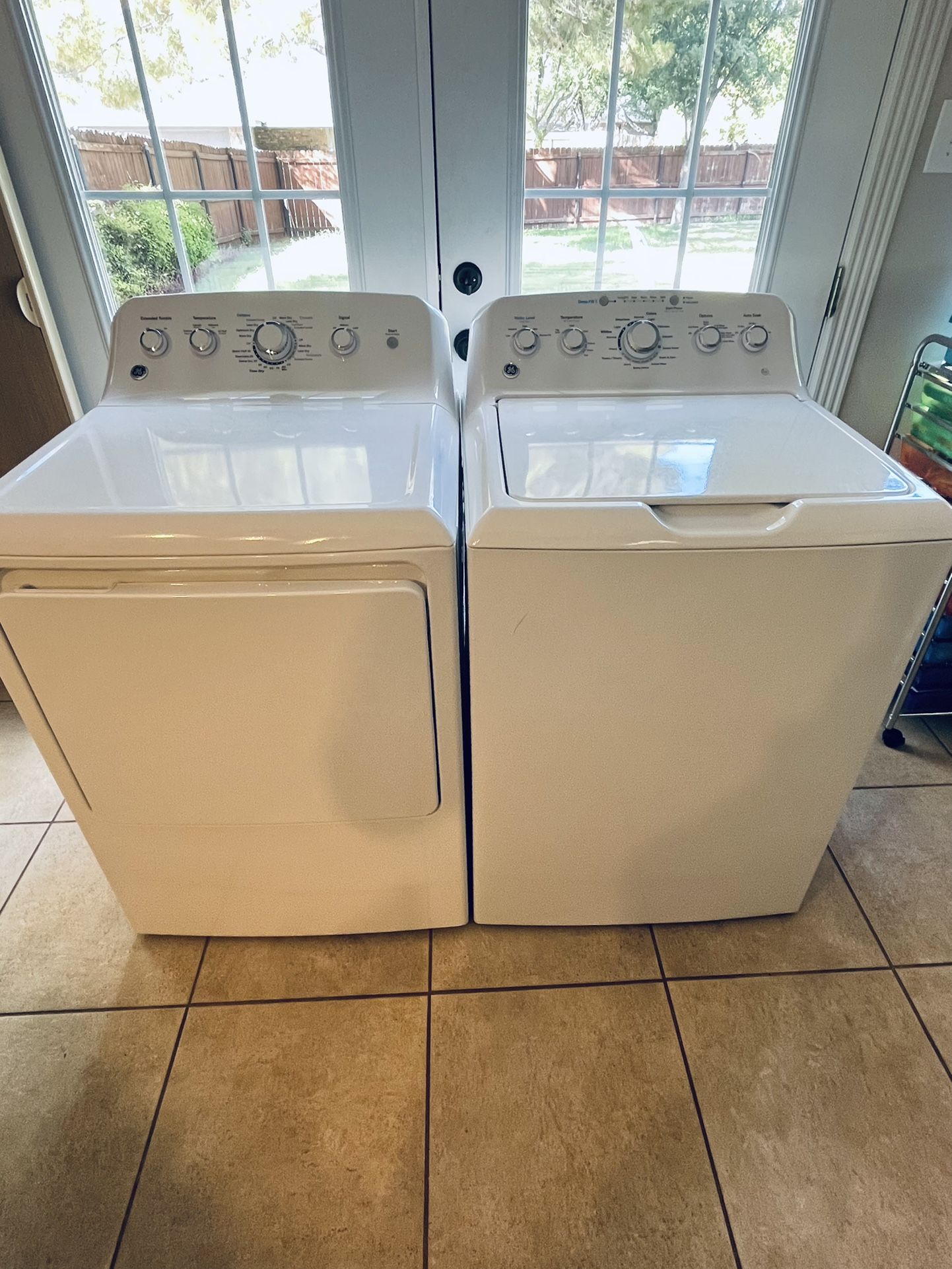GE Washer/Dryer With Lowes Warranty