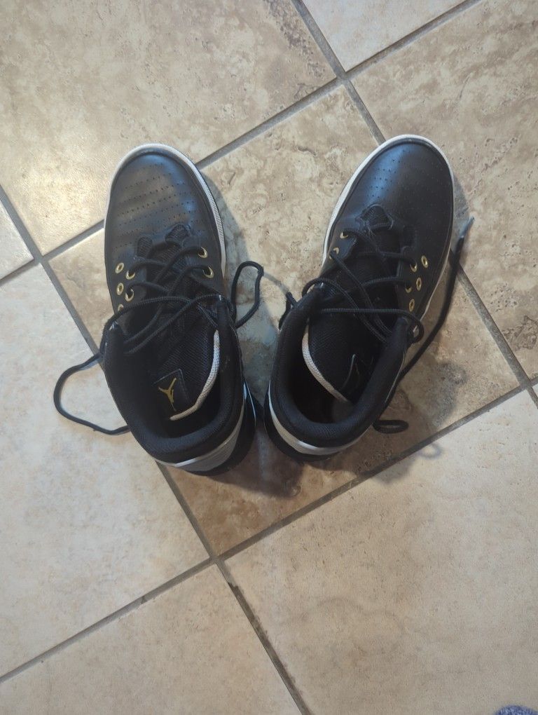 Boys Jordans