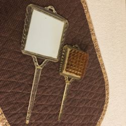 Vintage 1940’s Girls Vanity Set Brush & Mirror Daisies And Butterflies 