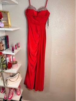 Brand New Camille La Vie Red Prom/Formal Dress - Size 00