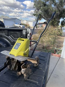 Electric tiller