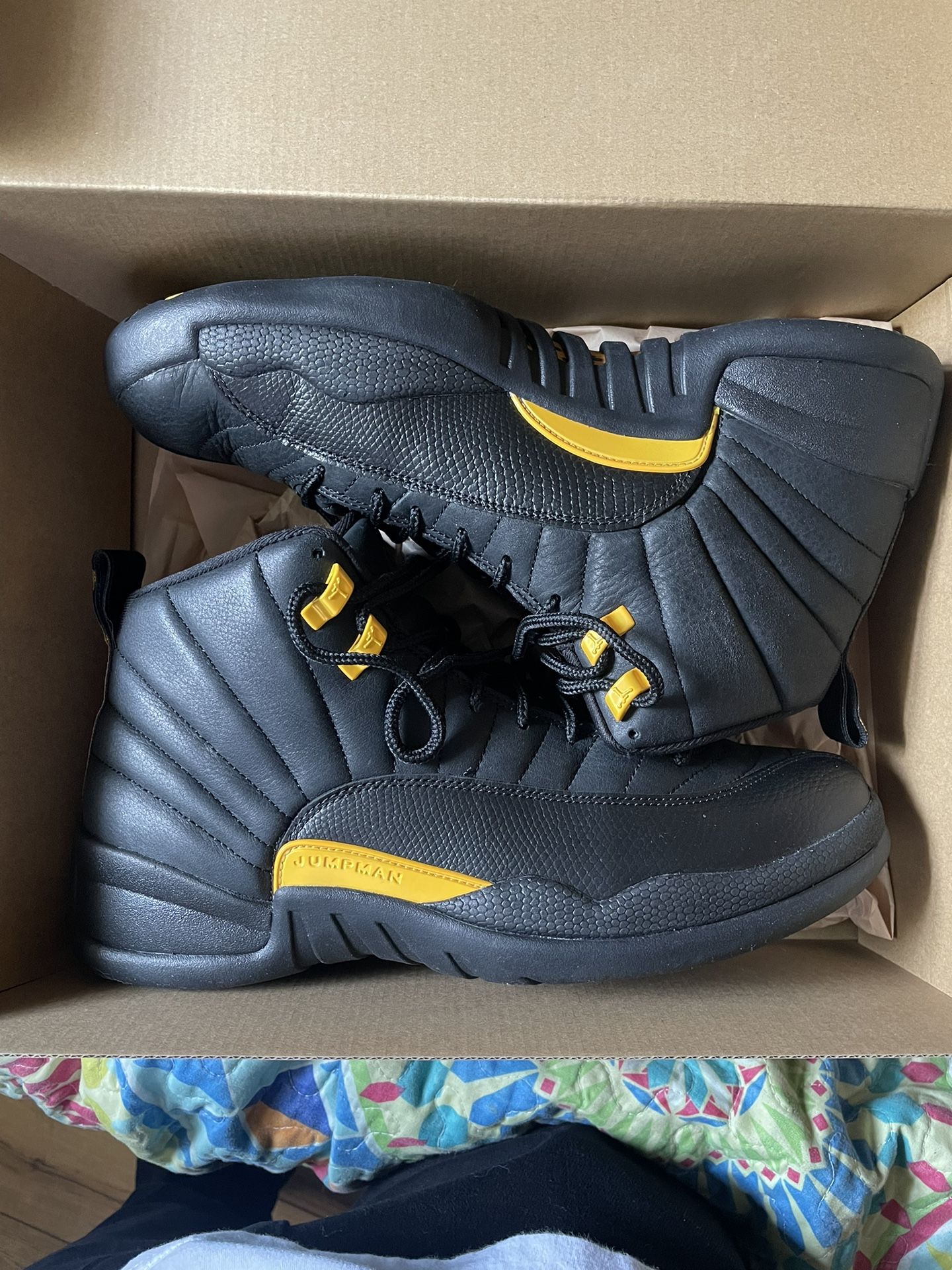 Black Taxi 12s