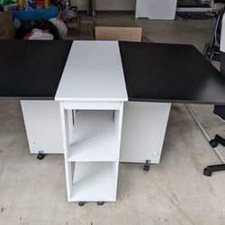 Foldable Dining Table 