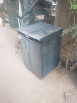 mini fridge