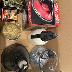 Reptile supplies - Read - firm price