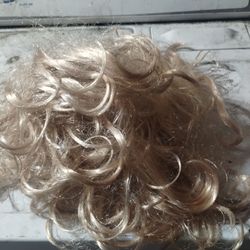 Blonde wig