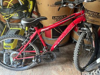 Schwinn Ranger Mountain Bike – Red