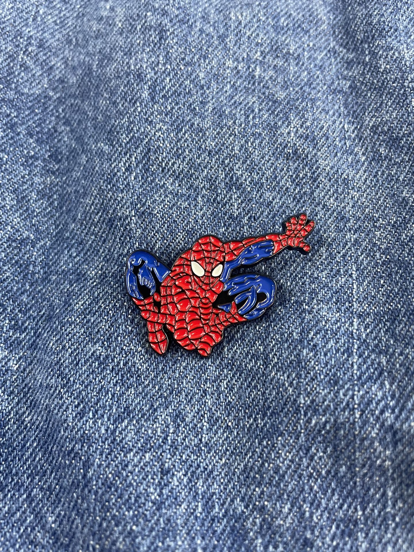 Spiderman Enamel Pin