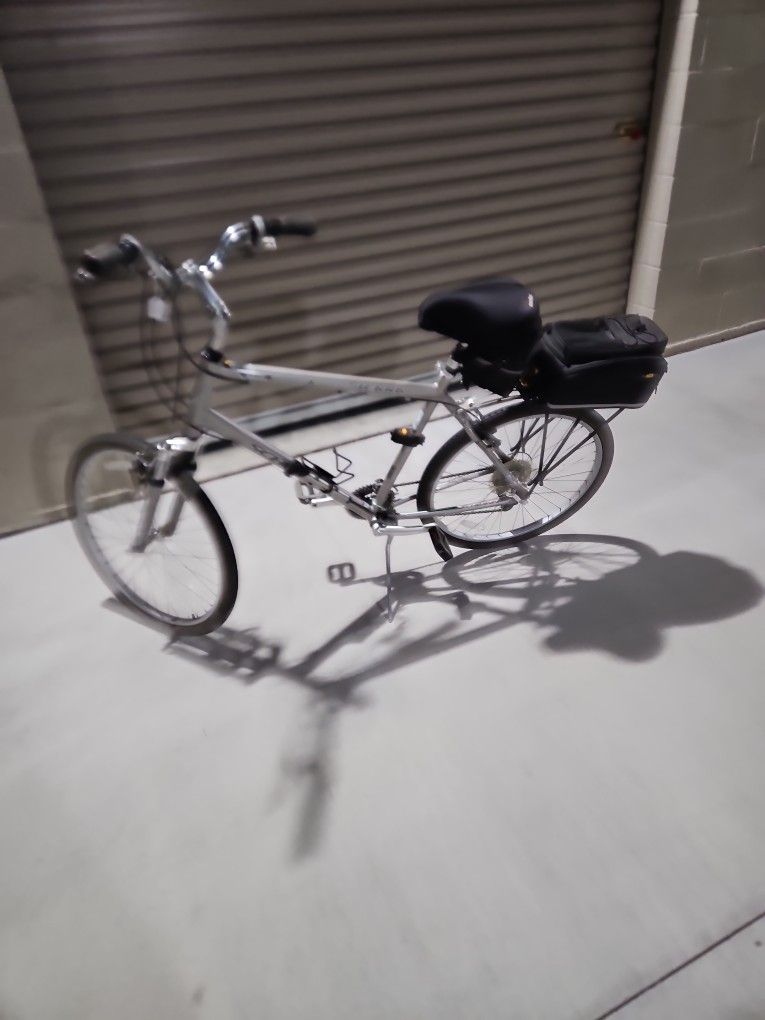 Schwinn Touring Bike