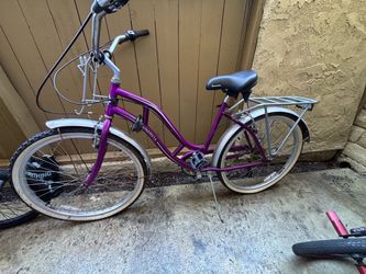 bicicleta tipo cruiser morada