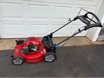 22” Toro Self Propelled Lawnmower