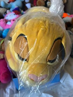 Simba Cuddlez sleeping plush