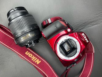 Nikon DSLR D3200 Camera Body with 18-55mm Lens