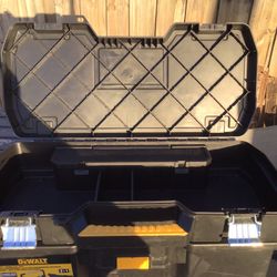 Dewalt Tool Box