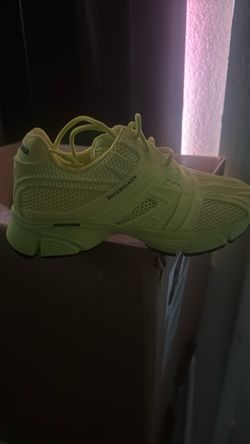 Balenciaga runners size 43
