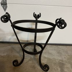 Vintage Pair Of Large Cast Iron Plant Stands Pot Planter 18”X 13”