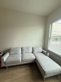 Sectional couch