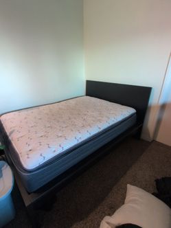 Full size bed