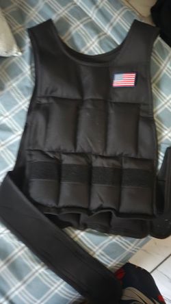 Adjustable workout vest