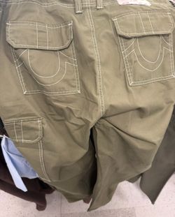 TRUE RELIGION BAGGY CARGO PANTS SIZE 34 $55