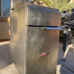 Commercial Fryer