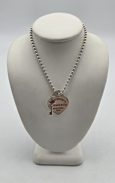 Beautiful Authentic Tiffany Heart and Key Necklace
