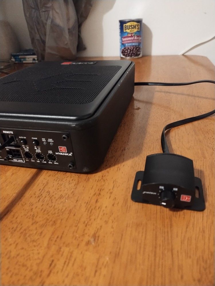 Under The Seat Subwoofer Hyanka