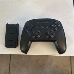Steelseries Nimbus + Bluetooth Controller