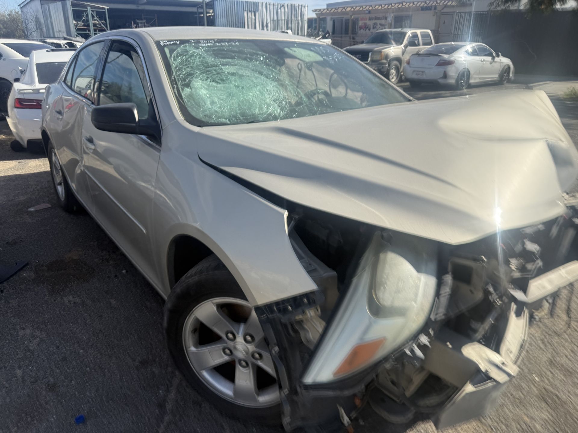 2015 Chevy malibu For parts only solo partes