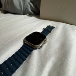 Apple watch ultra 2

