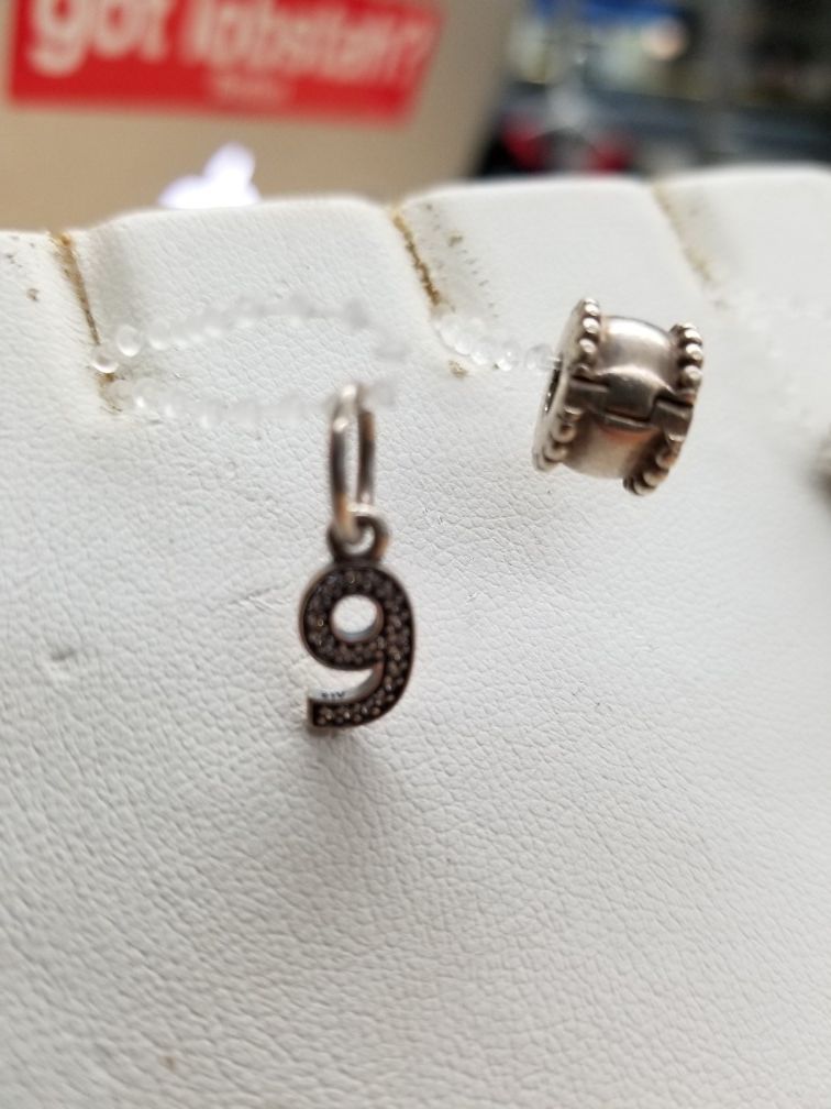 Silver bracelet charms not pandora
