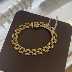 GOLD BRACELET 