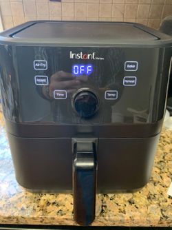 NEW Smart Air Fryer W/ Accessories, Instant Pot Vortex 5.7QT 4-in-1 Functions !