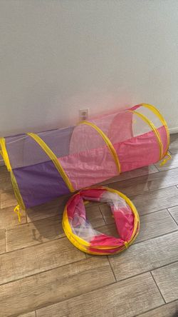 Play Tunnel $10
