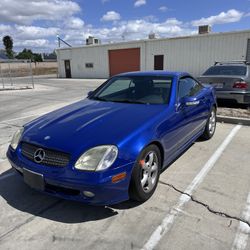 2003 Mercedes SLK320