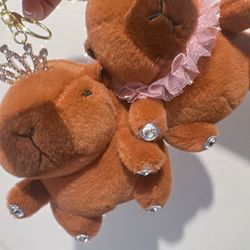 Capibara Plushies!