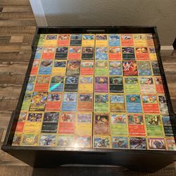 Pokémon Card Table 