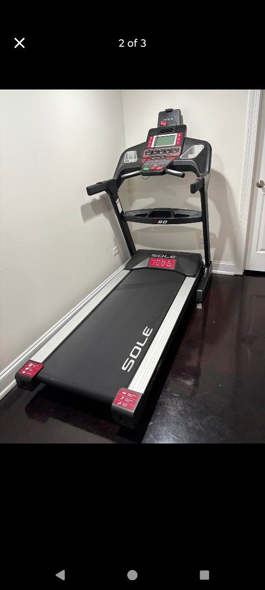 SOLE F80 TREADMILL ( LIKE NEW & DELIVERY AVAILABLE TODAY)