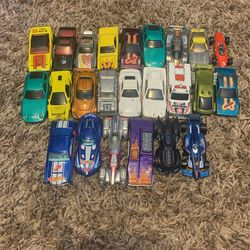 Vintage Hot Wheels (READ DESCRIPTION)